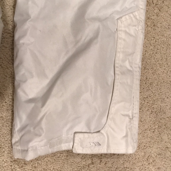White snow pants - Picture 8 of 9